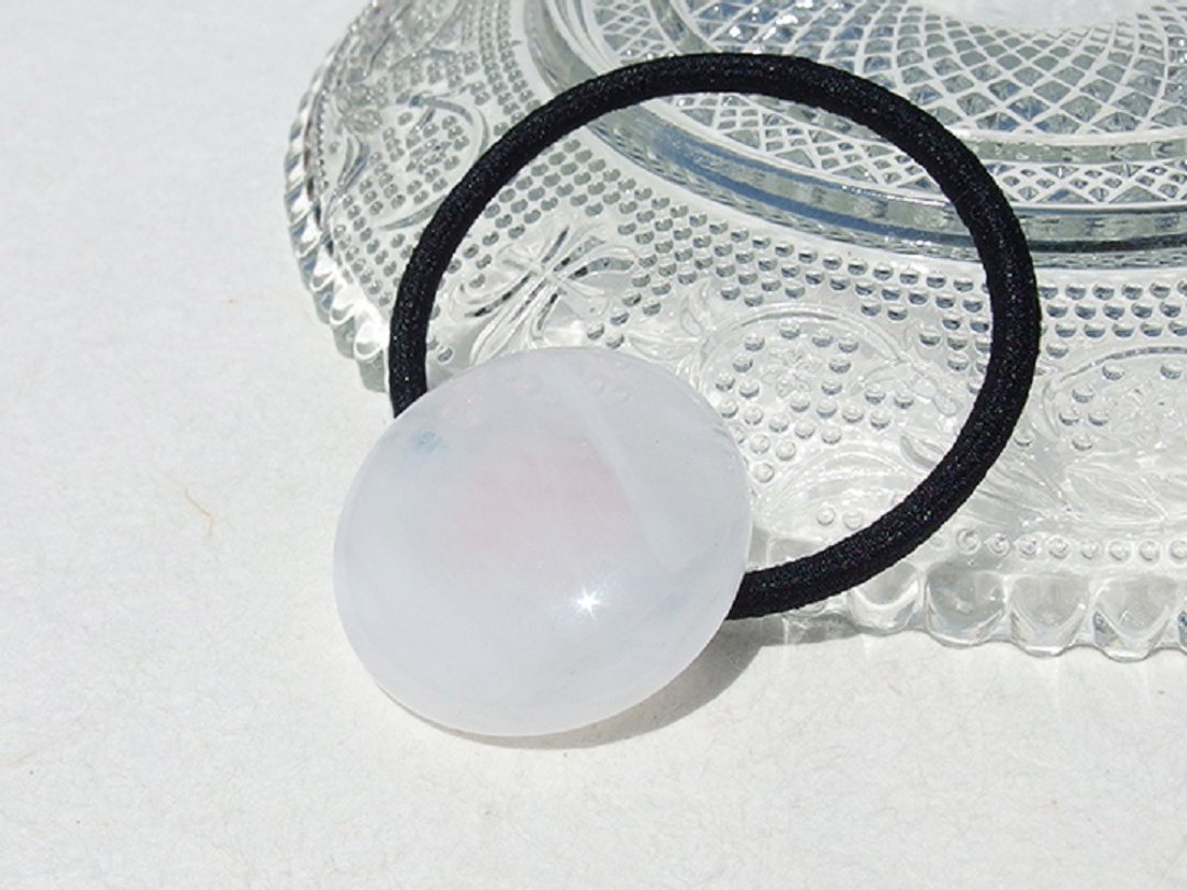 Cloud glass (spider) hair tie [Can be changed to pony hook] [Made to order] - 发饰 - 玻璃 白色