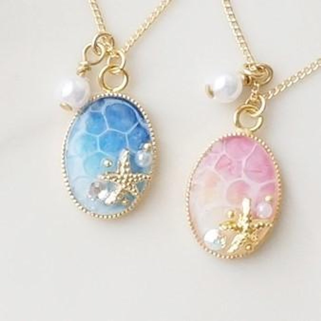 Hand-painted Art Sea Water Necklace - 项链 - 其他金属 蓝色