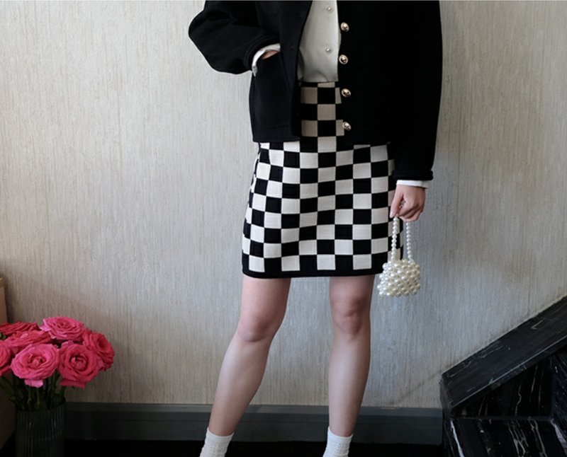 【手工制作】复古 针织高腰a字半裙 - 裙子 - 其他材质 黑色