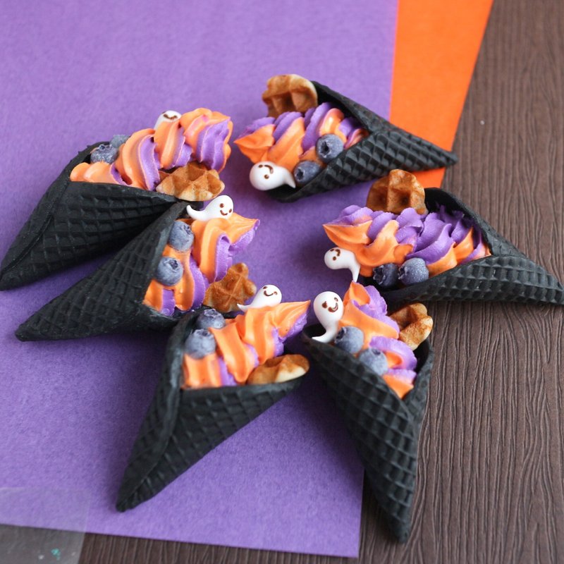 万圣限定 大 双色霜淇淋 冰淇淋 仿真甜点 黏土人 1/3 钥匙圈 - 钥匙链/钥匙包 - 粘土 多色