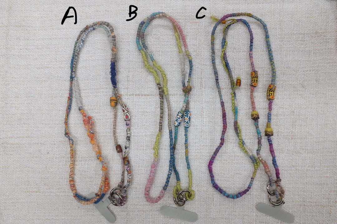 Choy Suey 电话携带绳/ phone case strap/ medicine bag/ 药布包 - 挂绳/吊绳 - 羊毛 多色