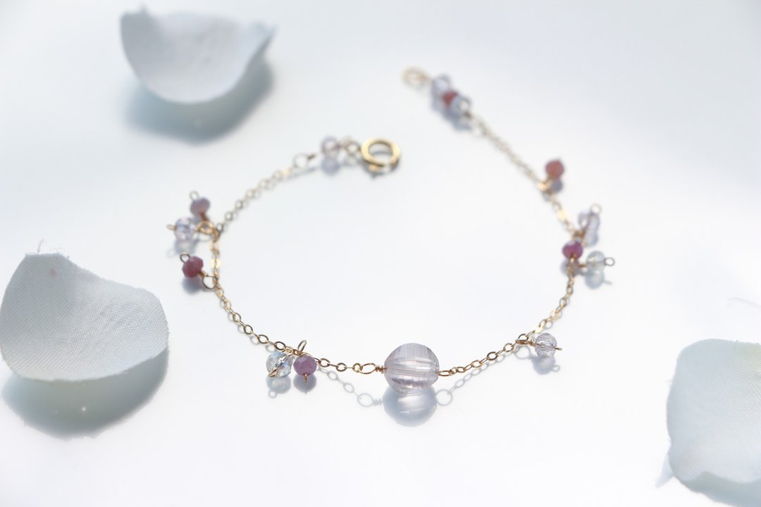 Rose quartz and ruby bracelet-14kgf - 手链/手环 - 宝石 粉红色