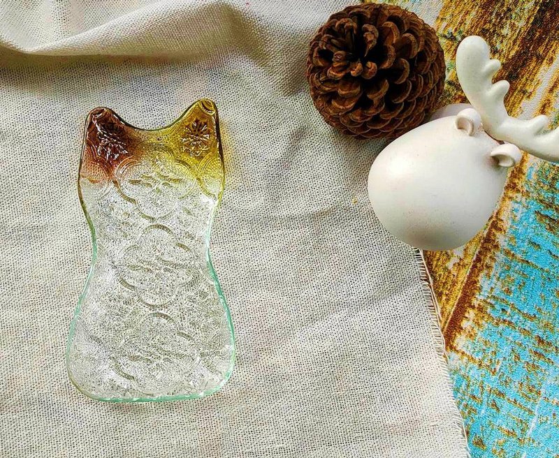 猫咪造型海棠花玻璃特色盘 绿色友善 海棠花玻璃盘 海棠花 窑烧 - 盘子/餐盘/盘架 - 玻璃 