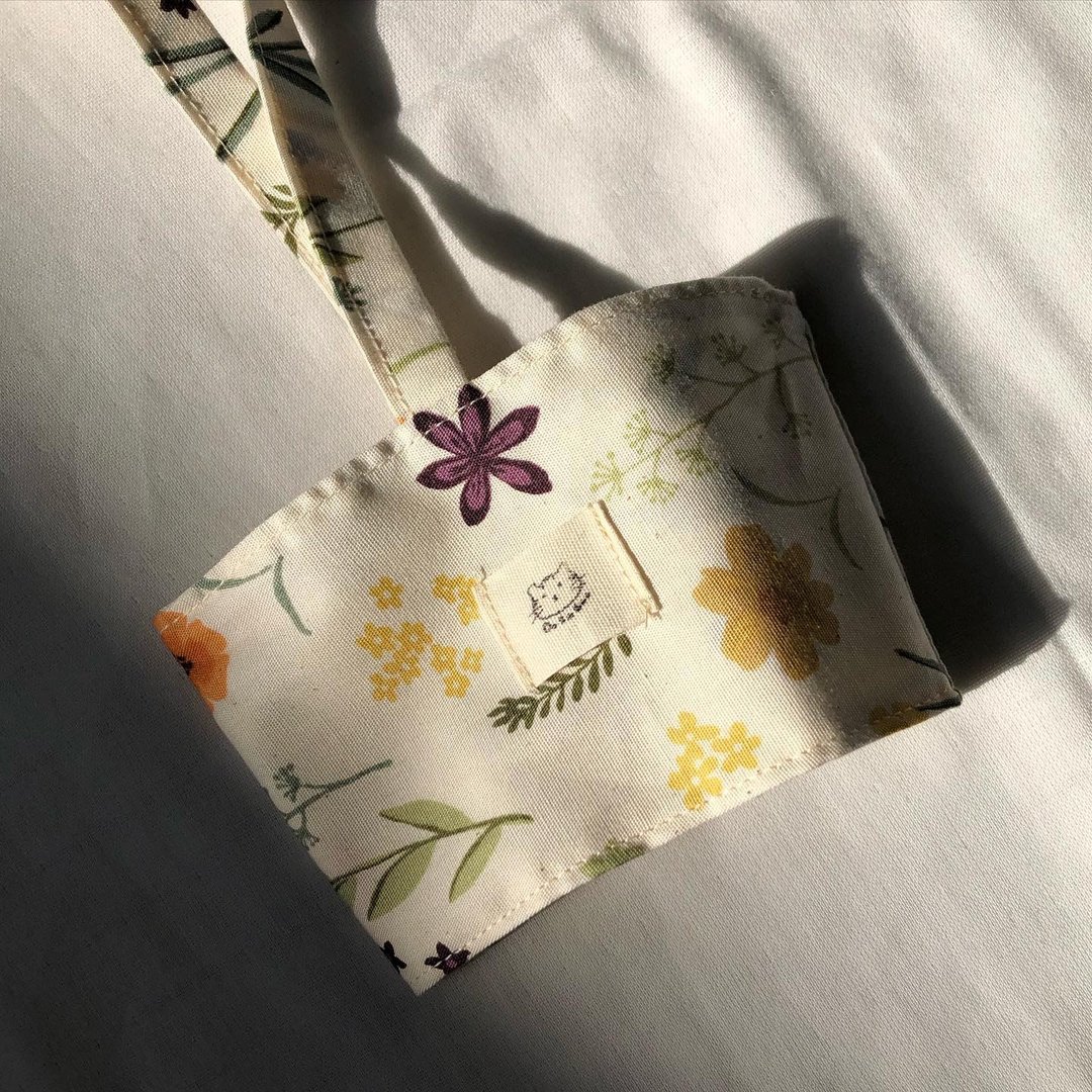 【定制化礼物】饮料杯套 杯套 花草系列 - 随行杯提袋/水壶袋 - 棉．麻 