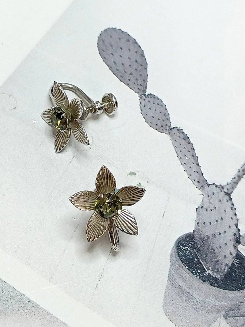 vintage jewelry  Van Dell 银制 茶色莱茵小花 夹式耳环 - 耳环/耳夹 - 其他金属 