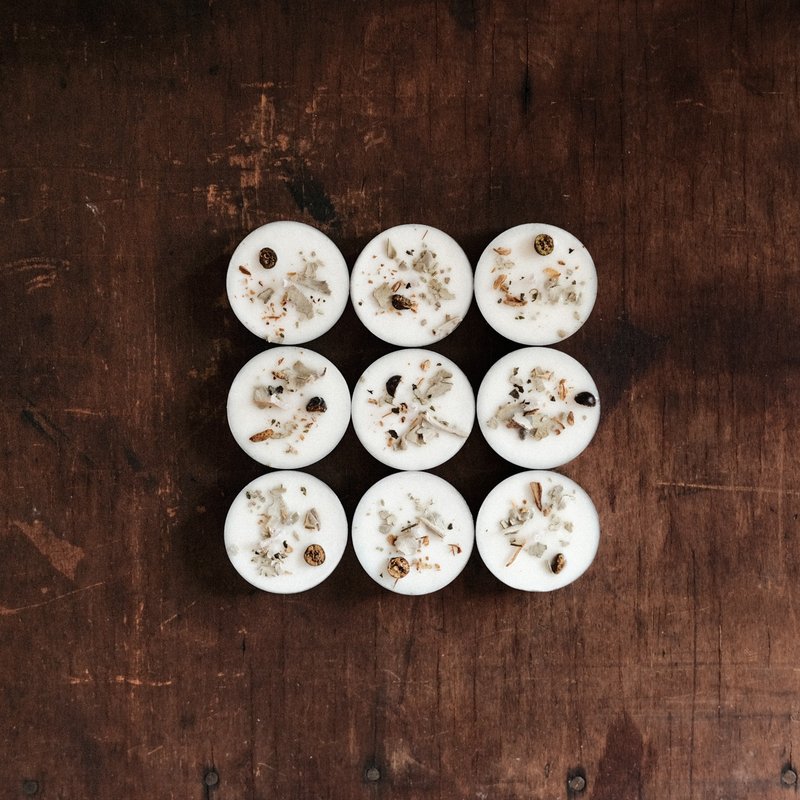 药草烛盏 白鼠尾草 - 蜡烛/烛台 - 蜡 白色