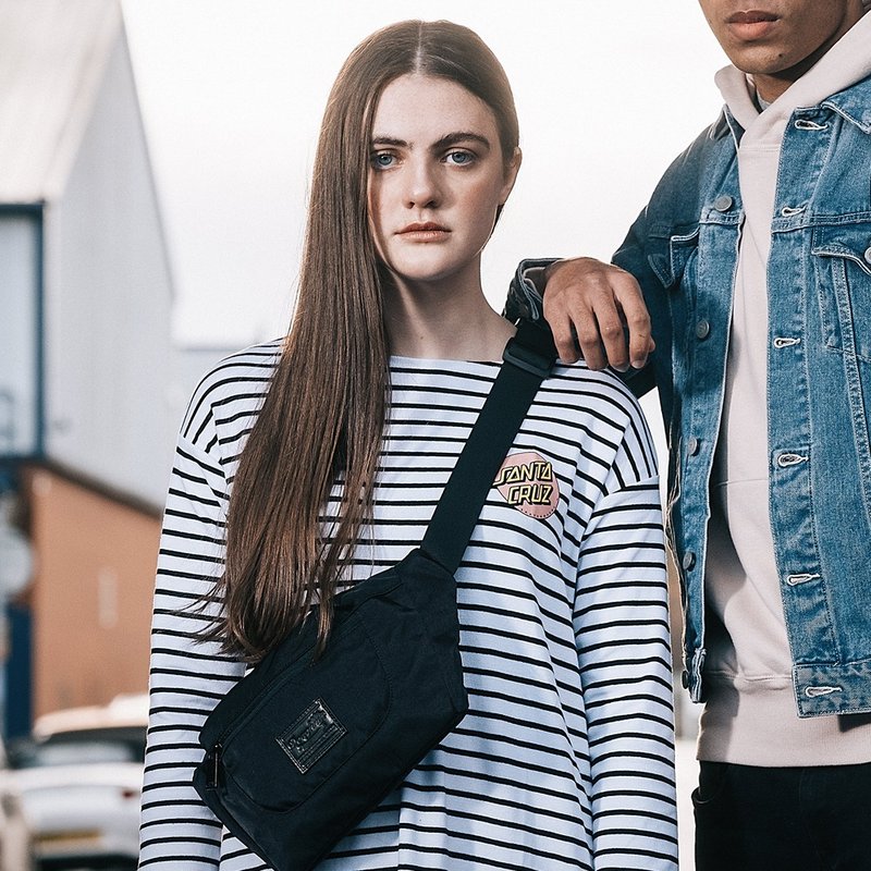 Doughnut 防泼水单肩腰包-经典黑 - 侧背包/斜挎包 - 其他人造纤维 黑色