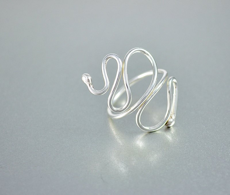 圆缘系列 / 蛇纹戒 / 925纯银 / 戒指 - 戒指 - 纯银 