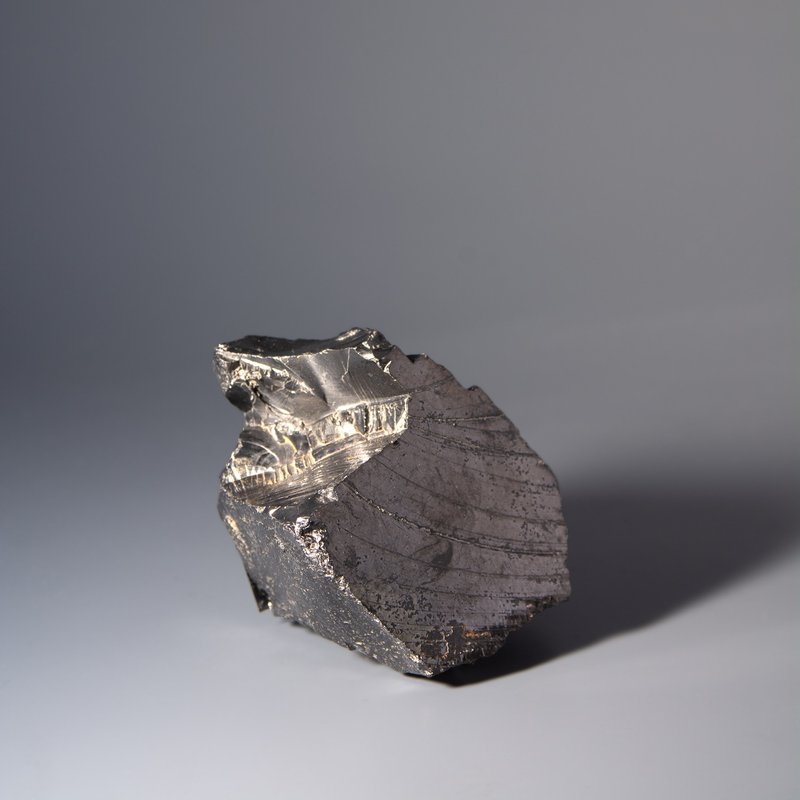 銀次石墨小块重量为204克 - 其他 - 水晶 银色