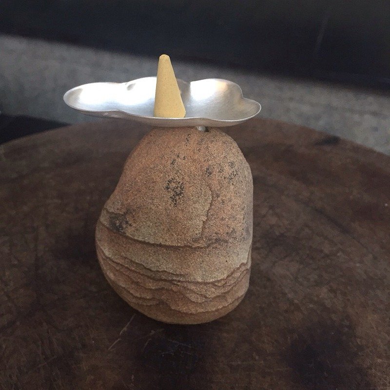 香道/熏香座/置香锥~飘渺~纯银拉丝处理,搭石头质感,手作的诗单品 - 香薰/精油/线香 - 纯银 