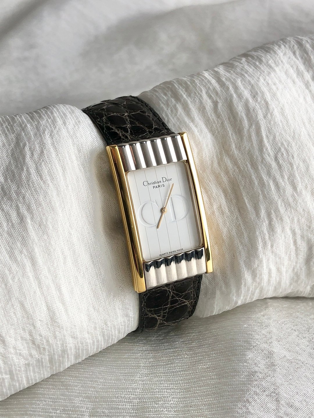 【日本直送 名牌中古包】Christian Dior 克里斯汀 迪奥 手表 金色 CD 方形 经典 皮革 vintage a2gt8i - 女表 - 真皮 黑色