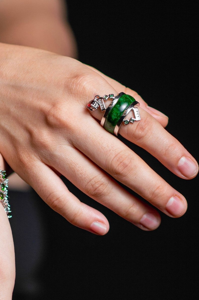 绿色翡翠白金鸡尾酒戒指 - 戒指 - 玉石 绿色