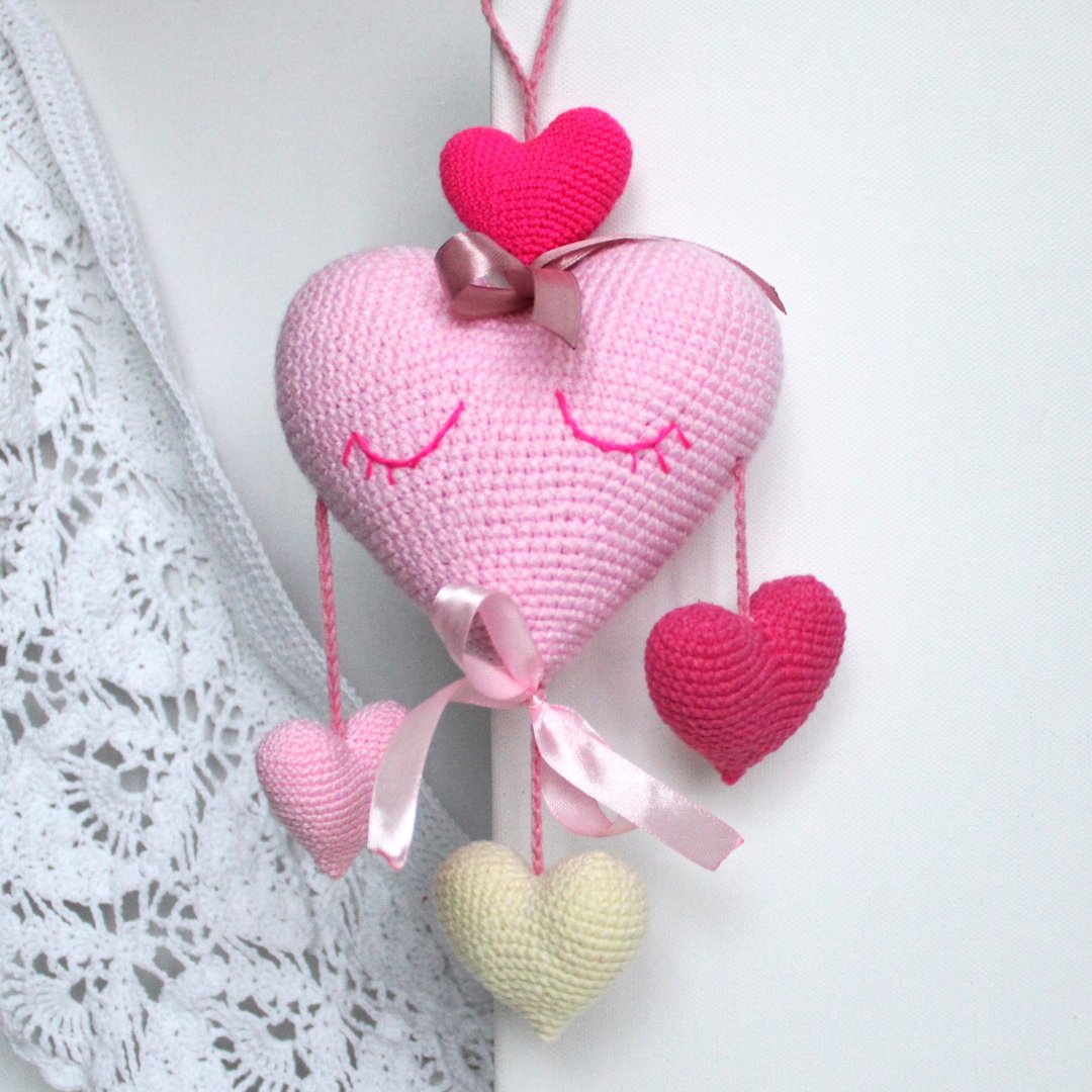 钩针心形装饰品图案 PDF 英文 Amigurumi heart - 手工艺教程/工具书 - 其他材质 