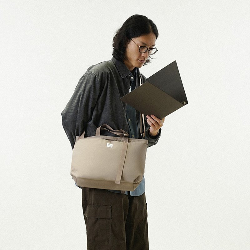 Classic系列新品 | LENA 日常三用托特包 单肩包 (雾卡其) - 侧背包/斜挎包 - 聚酯纤维 卡其色