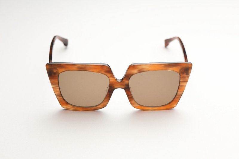 换季特卖YI-MING X BIG HORN 蝴蝶镜框哈瓦那玳瑁色醋酸 - 眼镜/眼镜框 - 其他材质 