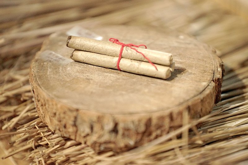 尤加利薰香柱 - 香薰/精油/线香 - 其他材质 卡其色