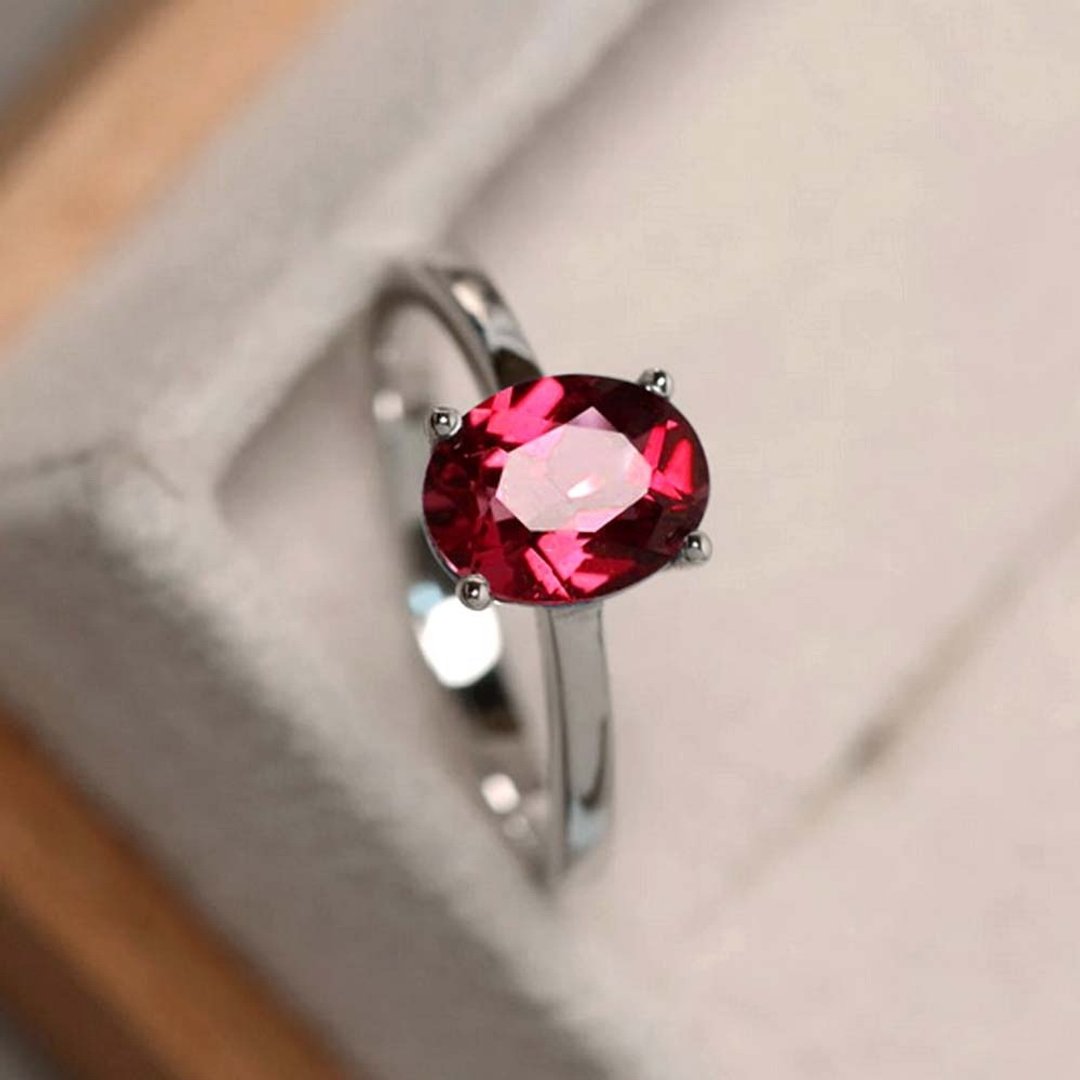 红宝石银戒指 8 x 6 mm 婚戒或生日戒 - 戒指 - 纯银 红色