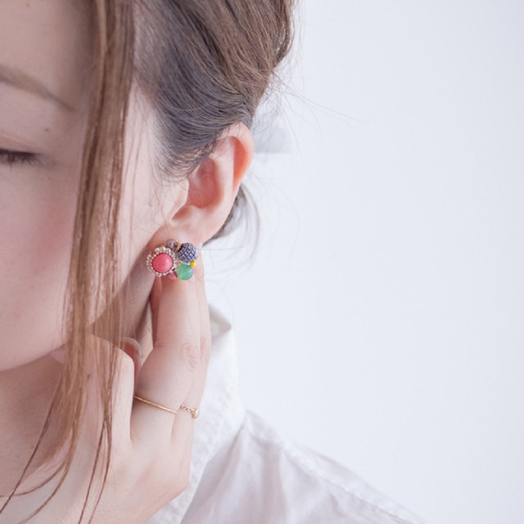Vintage Bouquet || Earrings / Clip-On || Nuances - 耳环/耳夹 - 其他材质 粉红色