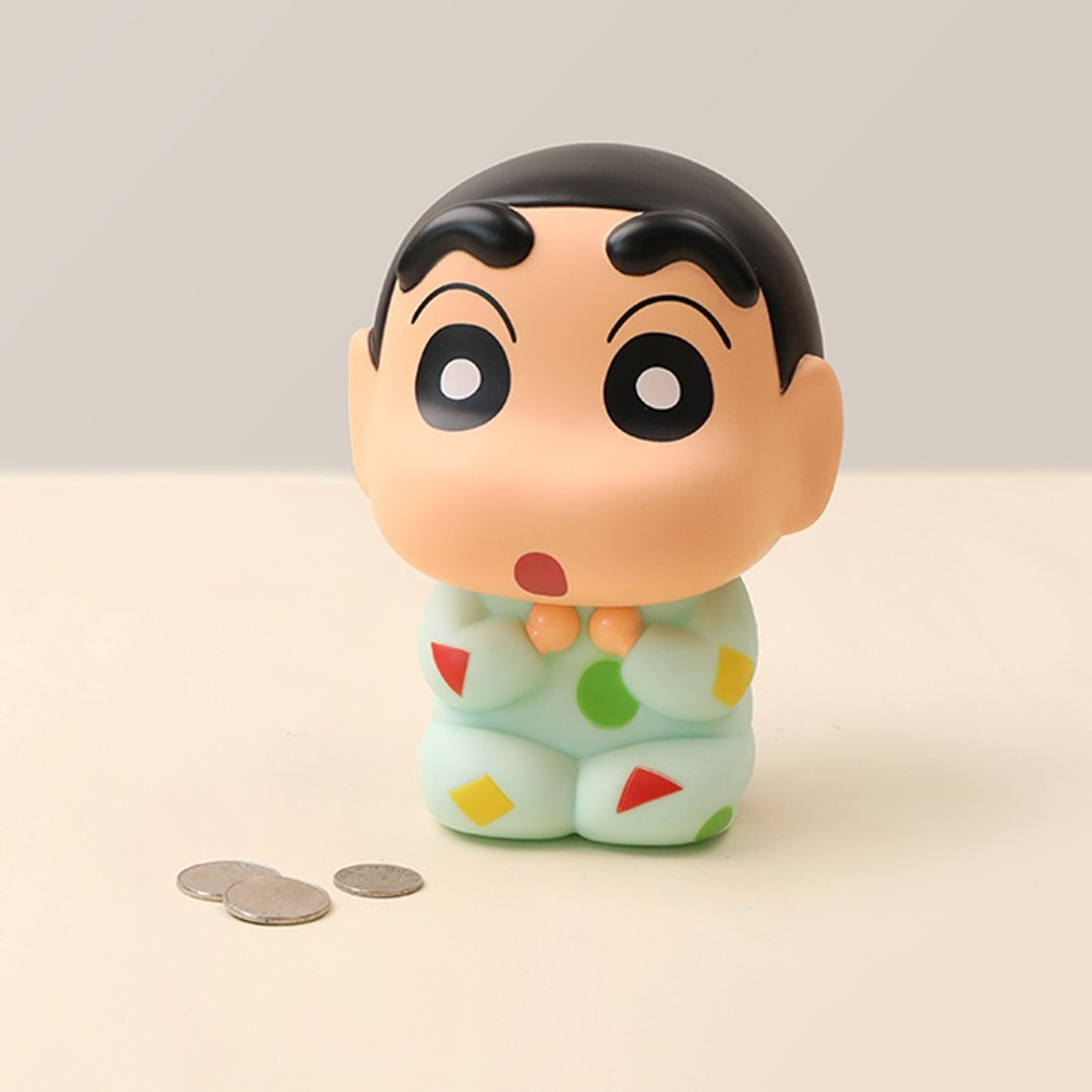蜡笔小新造型存钱筒-Crayon Shinchan 蜡笔小新 睡衣搪胶玩具公仔 - 储蓄罐 - 塑料 多色