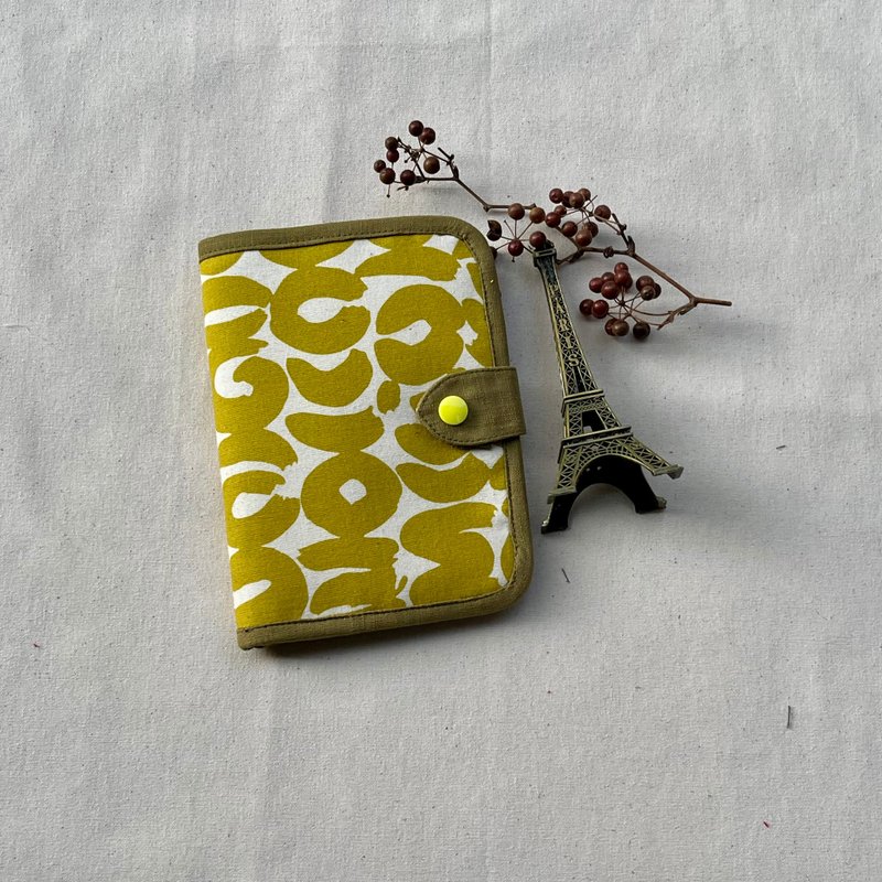 护照包丨手机钱包丨护照夹丨旅游用品/附斜背带- 黄色系 - 侧背包/斜挎包 - 棉．麻 黄色