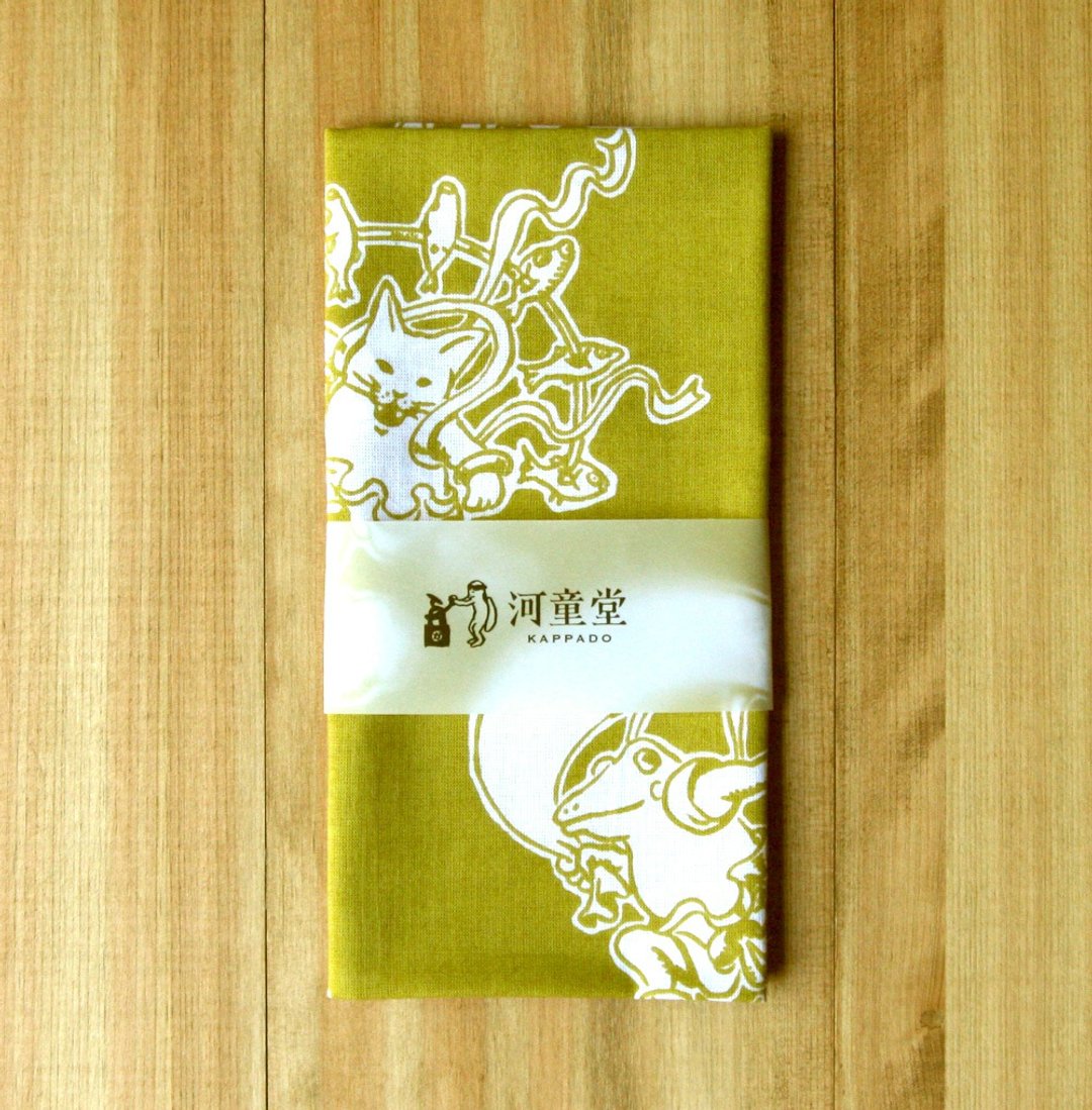 Cat and frog washcloth moss green - 丝巾 - 棉 卡其色