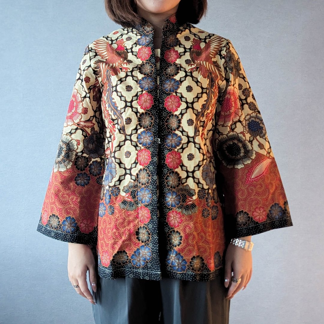 SHINTA Batik Long Sleeve Button Shirt 七分宽袖立 - 女装上衣 - 棉 多色
