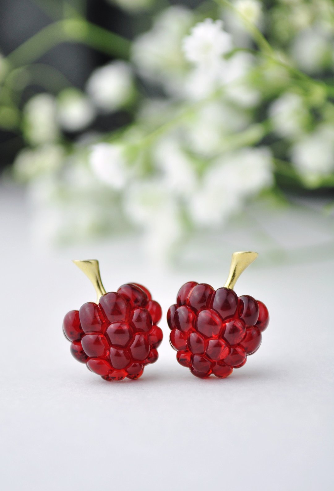 Raspberry ear studs Small earrings for girl Birthday gift for her - 耳环/耳夹 - 玻璃 红色