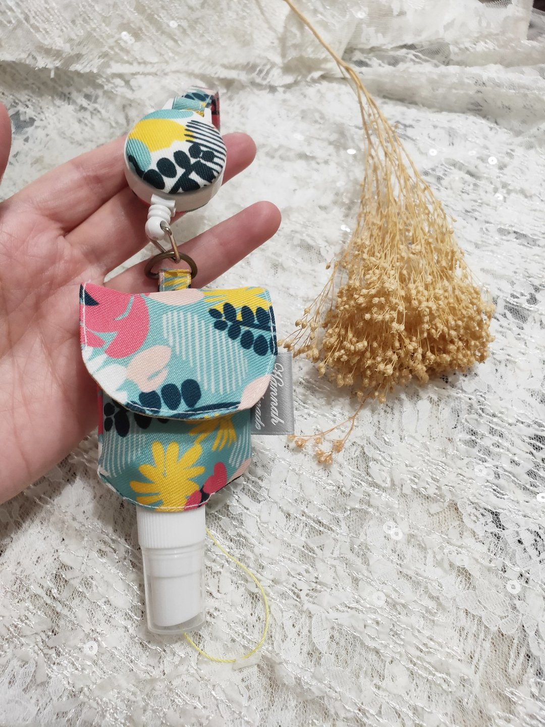 吊挂式拉绳酒精喷瓶组(夏日花草防泼水款)(不含酒精) - 口罩 - 防水材质 多色