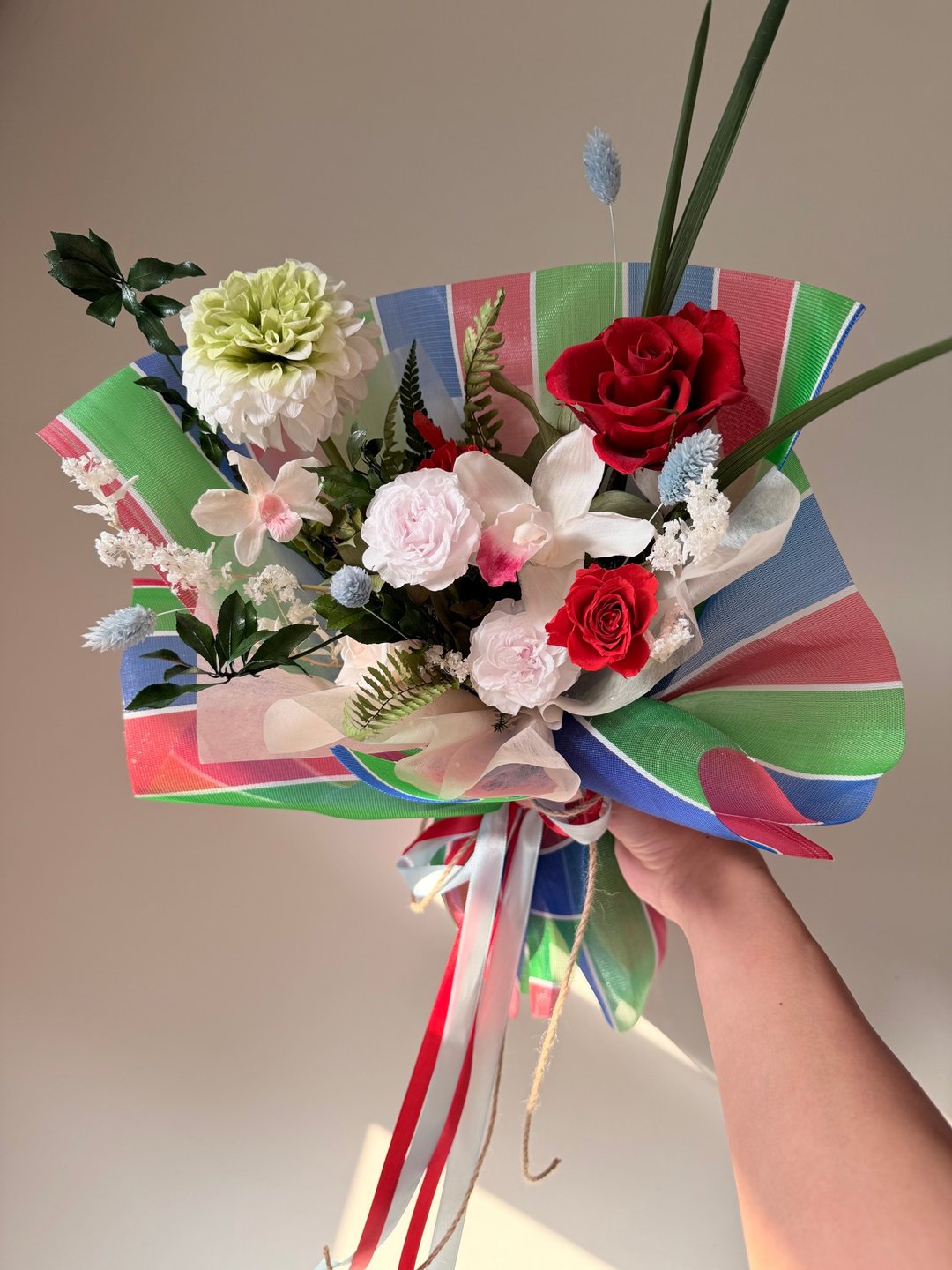 台湾味限定永生花束_茄芷袋// 妇女节/母亲节/纪念典礼/颁奖花 - 干燥花/捧花 - 植物．花 多色
