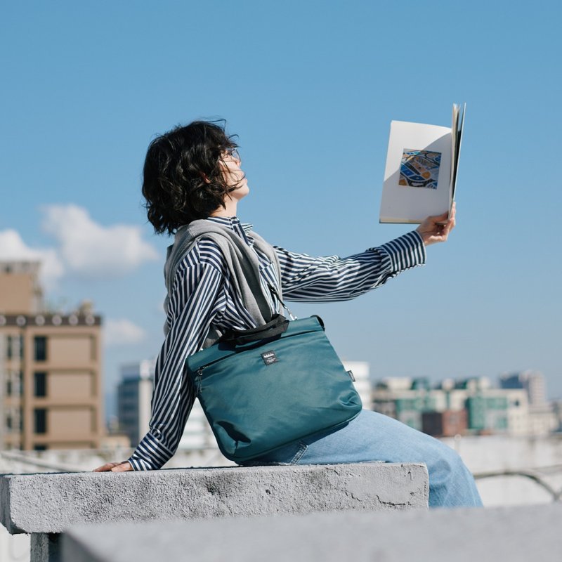 TOOLI系列 | 14寸笔电斜背手提包 MIRA(蓝绿色) MacBook Pro 适用 - 电脑包 - 聚酯纤维 绿色