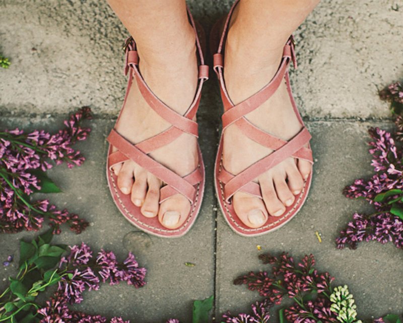 罗马凉鞋、夏季凉鞋、皮革罗马凉鞋、希腊凉鞋、女鞋 - 男女凉鞋 - 真皮 粉红色