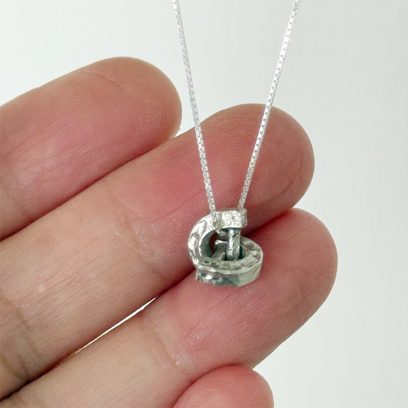 925纯银 双扣幸福马蹄铁 简约中性 - 项链 - 纯银 