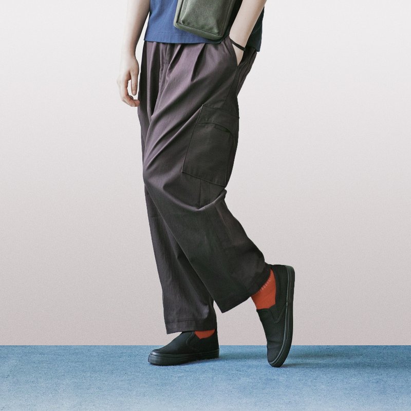 深棕色 眼袋弹性打折九分裤 - 男士长裤 - 棉．麻 黑色