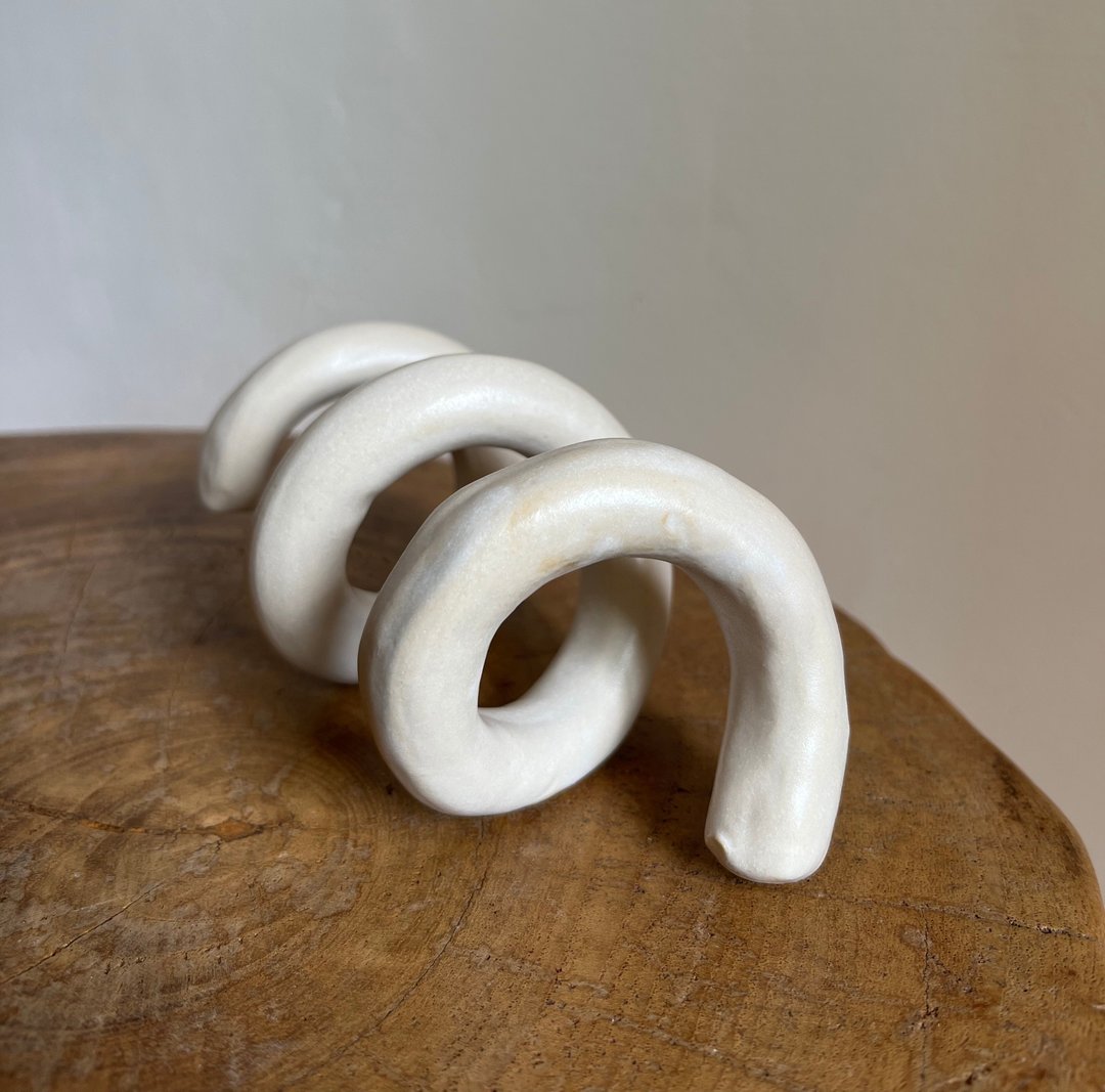 Infinity knot - 摆饰 - 陶 白色