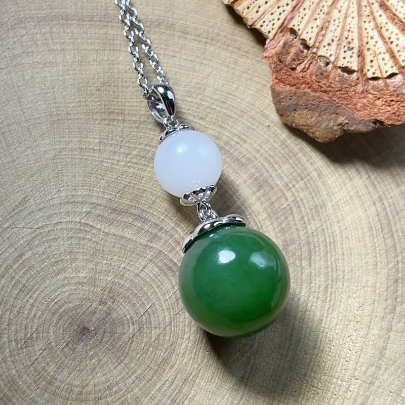 寳满 玉 坠子 天然碧玉 白玉 925 纯银 项錬 礼物 - 项链 - 玉石 绿色