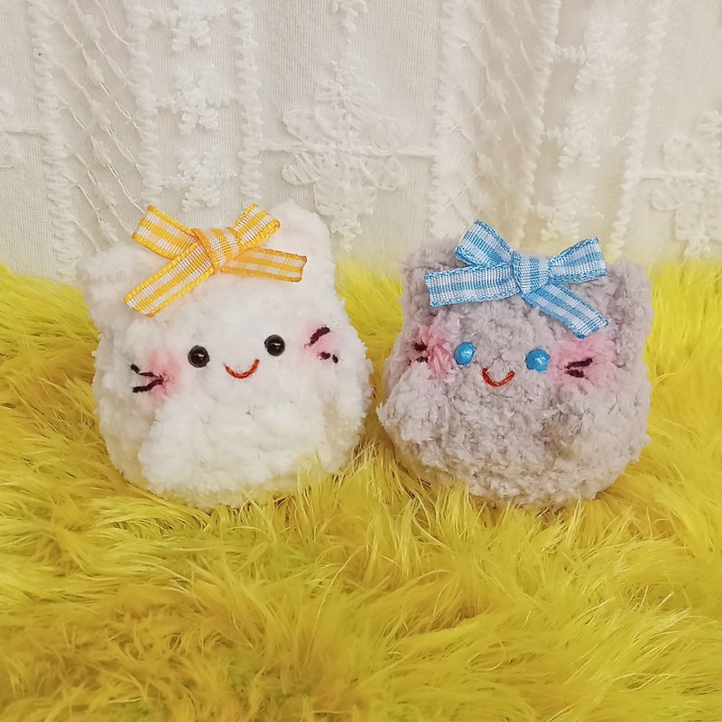圆圆小猫 可加吊饰 可改色 手作钩织小物 - 玩偶/公仔 - 其他材质 白色