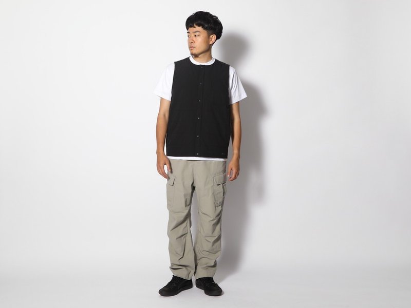 弹性保暖开襟背心 黑色 - 男装背心 - 聚酯纤维 