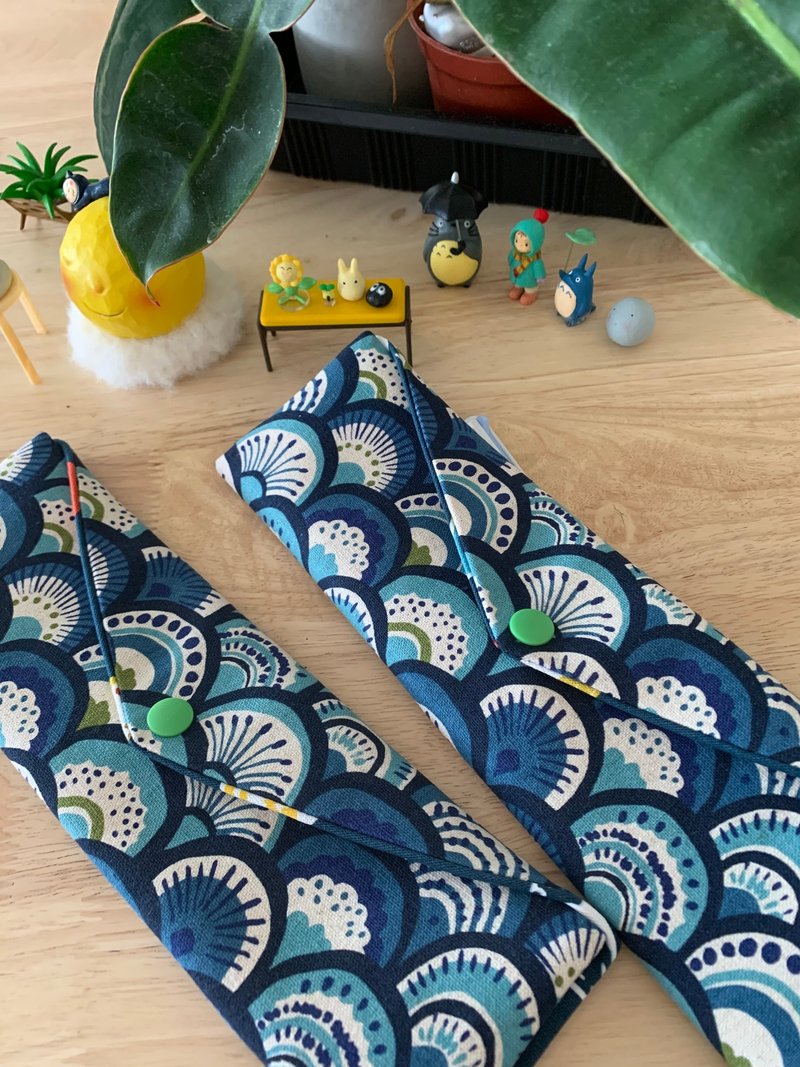 文青风环保纯棉筷袋 孔雀开屏  质感原胚 海波蓝 日本 潮物 收纳 - 收纳用品 - 棉．麻 蓝色