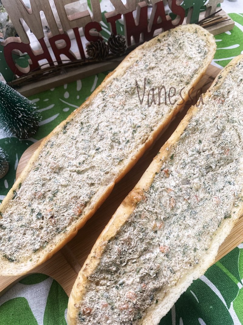 松露蒜奶油老面欧式面包 - 面包/吐司 - 其他材质 