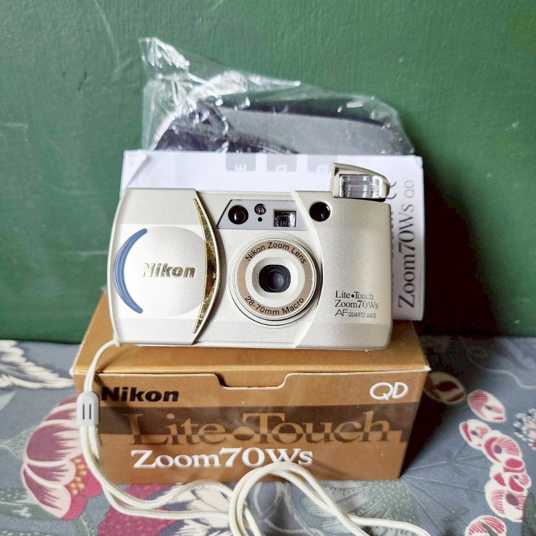 NIKON TOUCH ZOOM 70Ws 底片傻瓜相机 - 相机 - 其他金属 金色