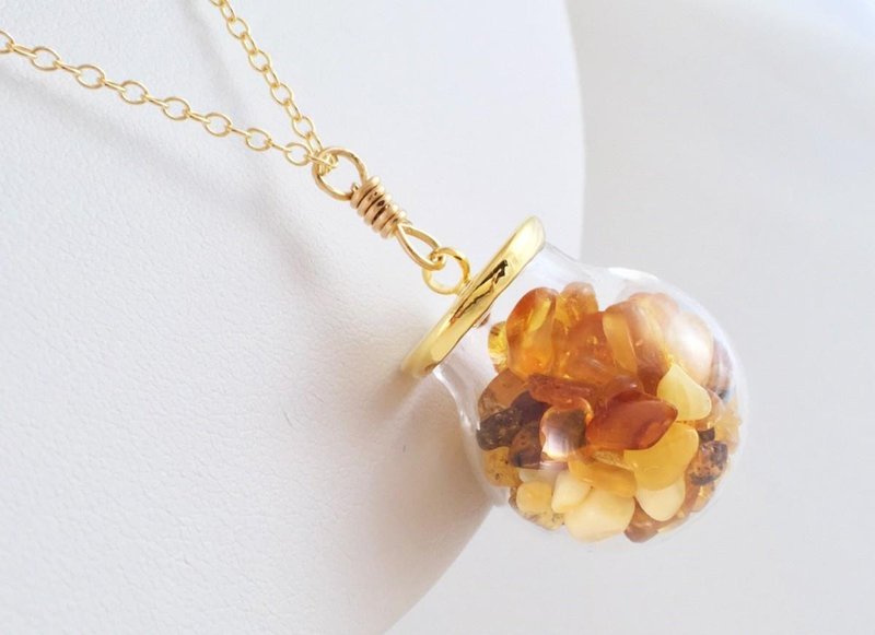 Jewel Box ◇ Baltic marine amber gemstone K14GF pendant - 项链 - 宝石 黄色