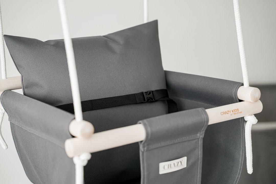 Toddler swing  and pillow set for inside or outside Grey color - 玩具/玩偶 - 防水材质 灰色