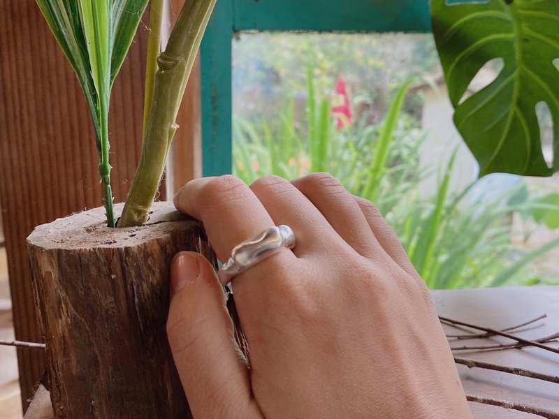 Ocean Ring 海浪 - 戒指 - 纯银 银色