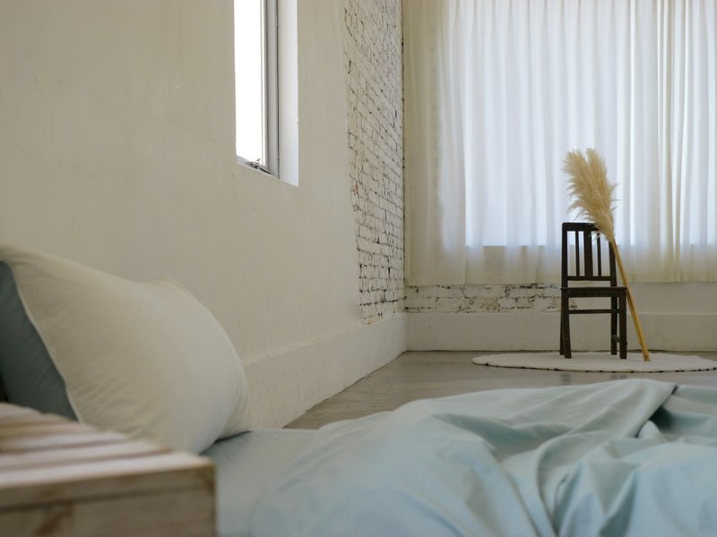 Night still young 夜，未央 有机棉单人四件组 - 月牙灰绿 - 寝具 - 棉．麻 绿色