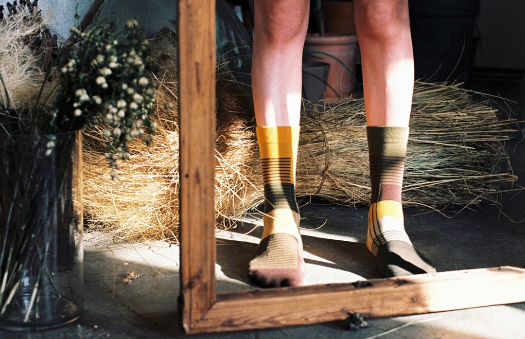 socks_soil_layer / irregular / socks / stripes - 袜子 - 棉．麻 咖啡色
