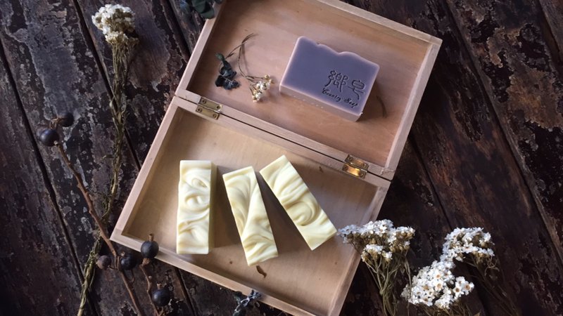 花蔘好事 Miracles happen 滋养保湿人蔘花 - 肥皂/手工皂 - 植物．花 白色