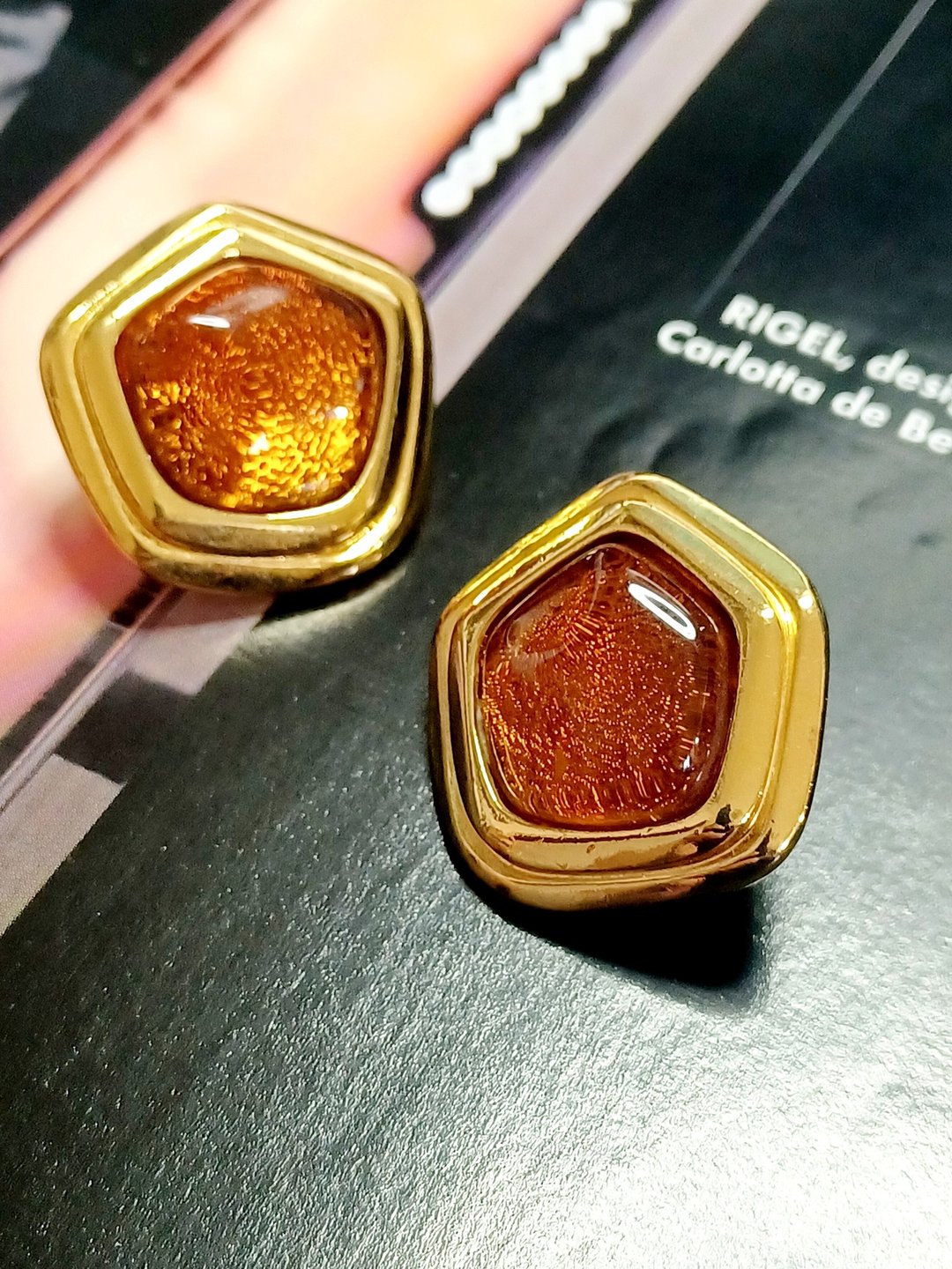 IG vintage jewelry  AVON  KJL Caprianti 风格 夹式耳环 - 耳环/耳夹 - 其他金属 