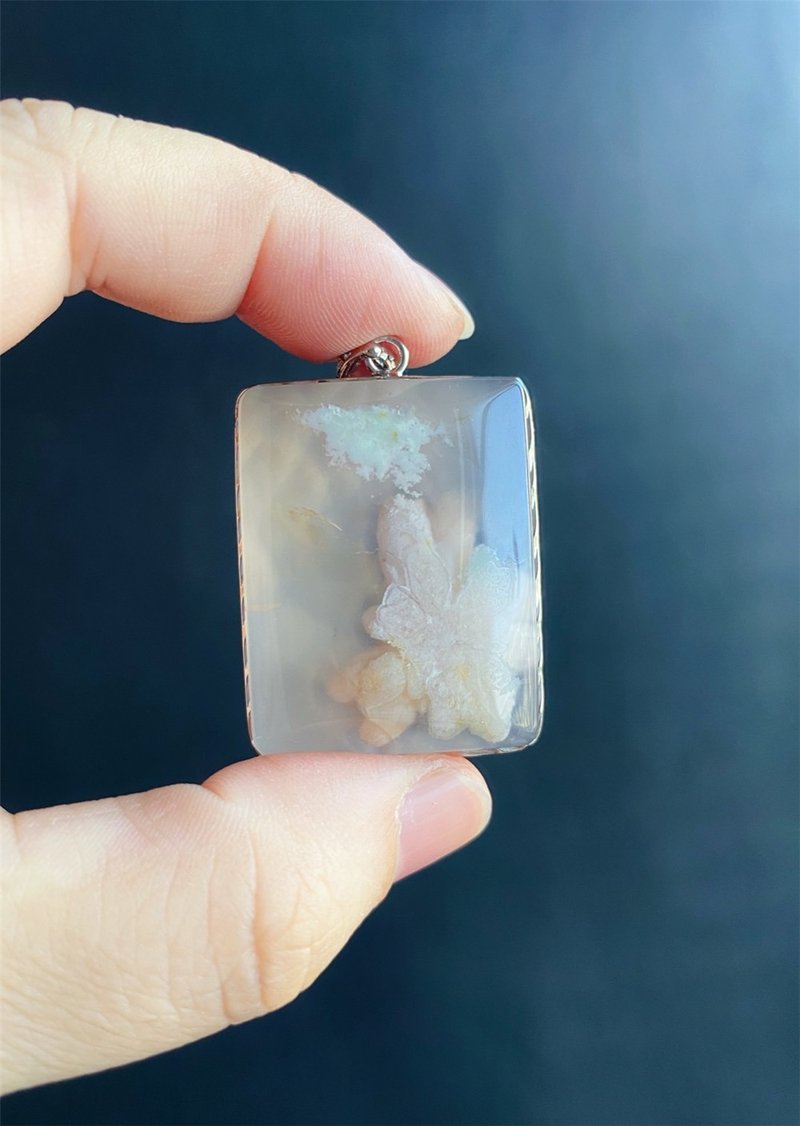 樱花玛瑙 S925银镶拖 炸花 大花 水中花 项链 天然石 礼物 - 项链 - 水晶 灰色