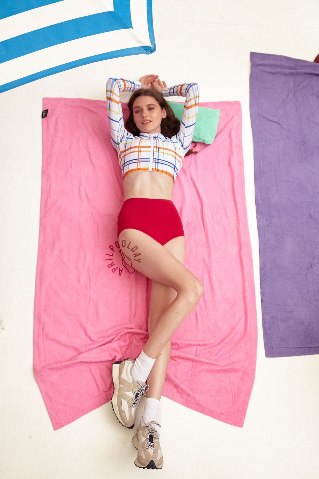 Aprilpoolday Swimwear / BOOGIE CROP JACKET / Orang Tartan - 女装泳衣/比基尼 - 其他材质 多色