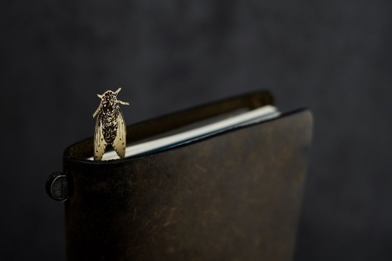 【脐加厝】文具系列│手工黄铜动物书签尺│进阶款蝉 - 书签 - 铜/黄铜 